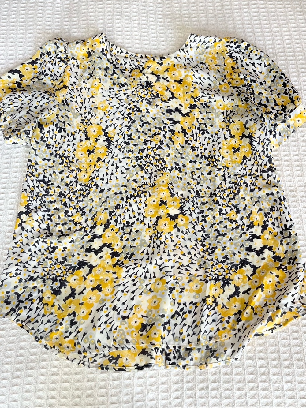 LOFT Yellow Floral Short Sleeve Blouse size small